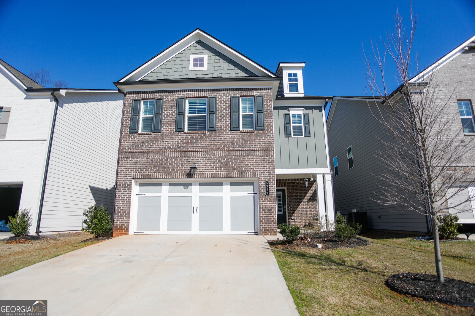5329 Fox Hill Lane Oakwood - Photo 1