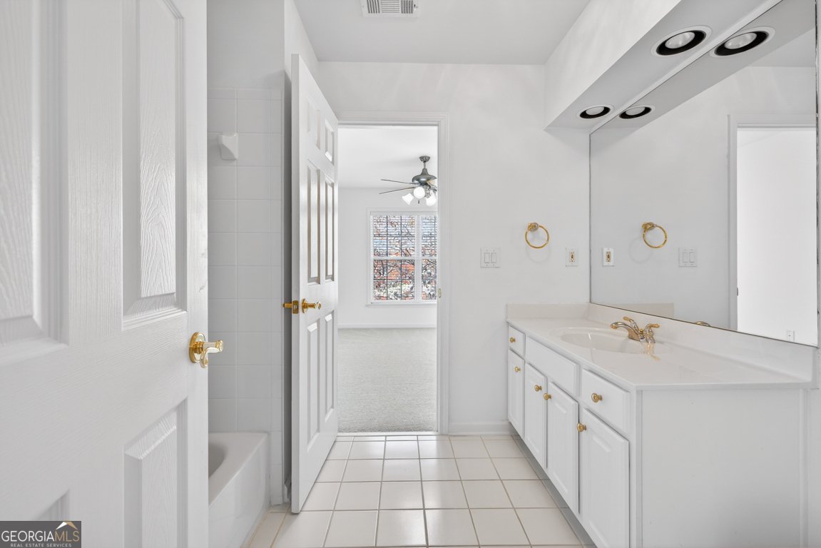 5395 Harbury Lane Suwanee - Photo 32