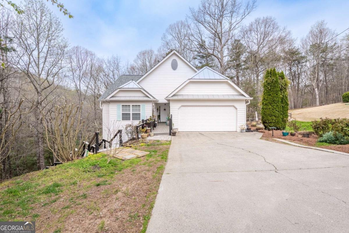 201 Woods Way Jasper - Photo 1