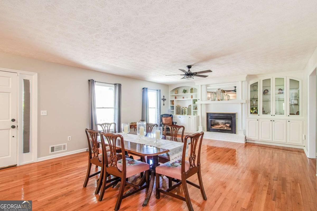 3925 MARK LAKE Road Cumming - Photo 10