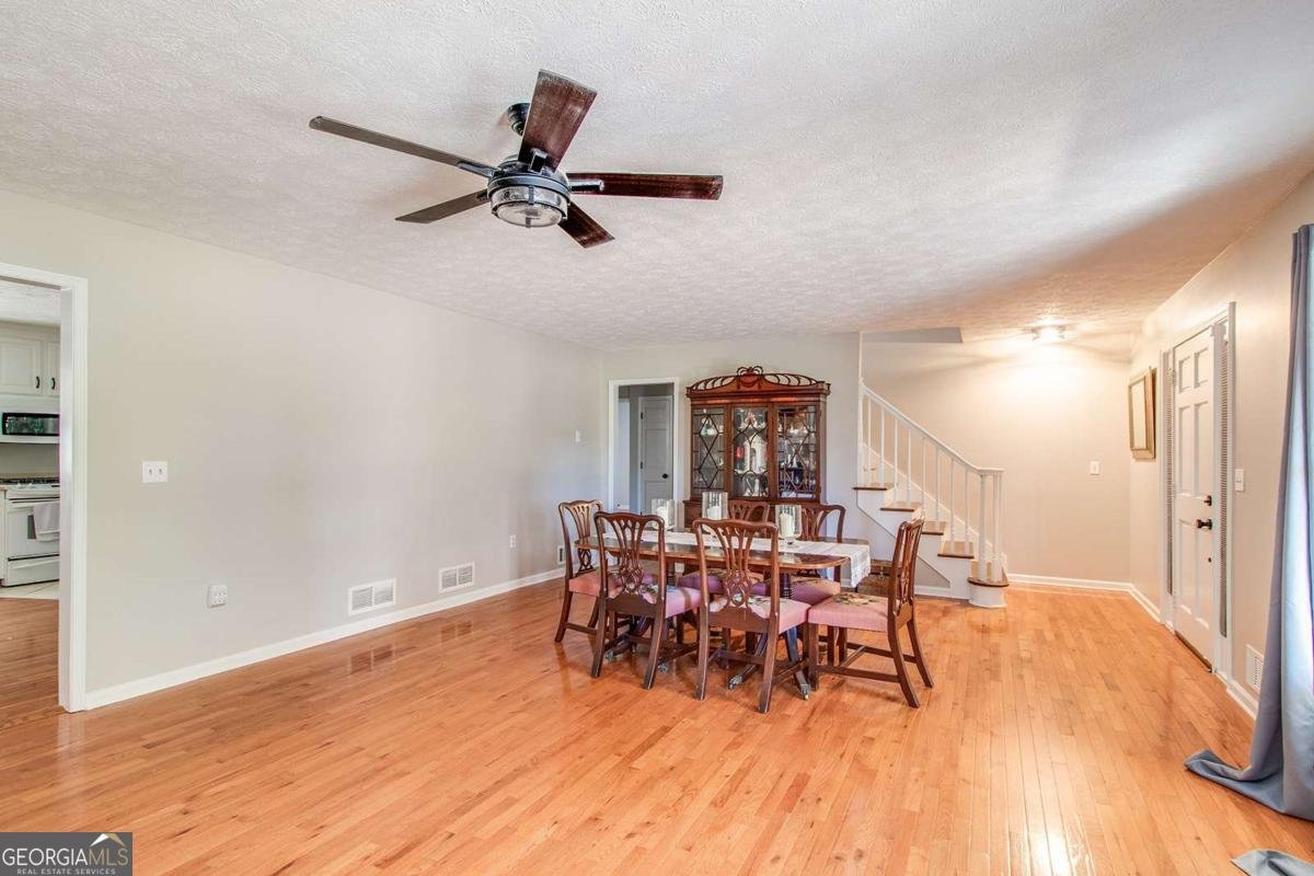 3925 MARK LAKE Road Cumming - Photo 13