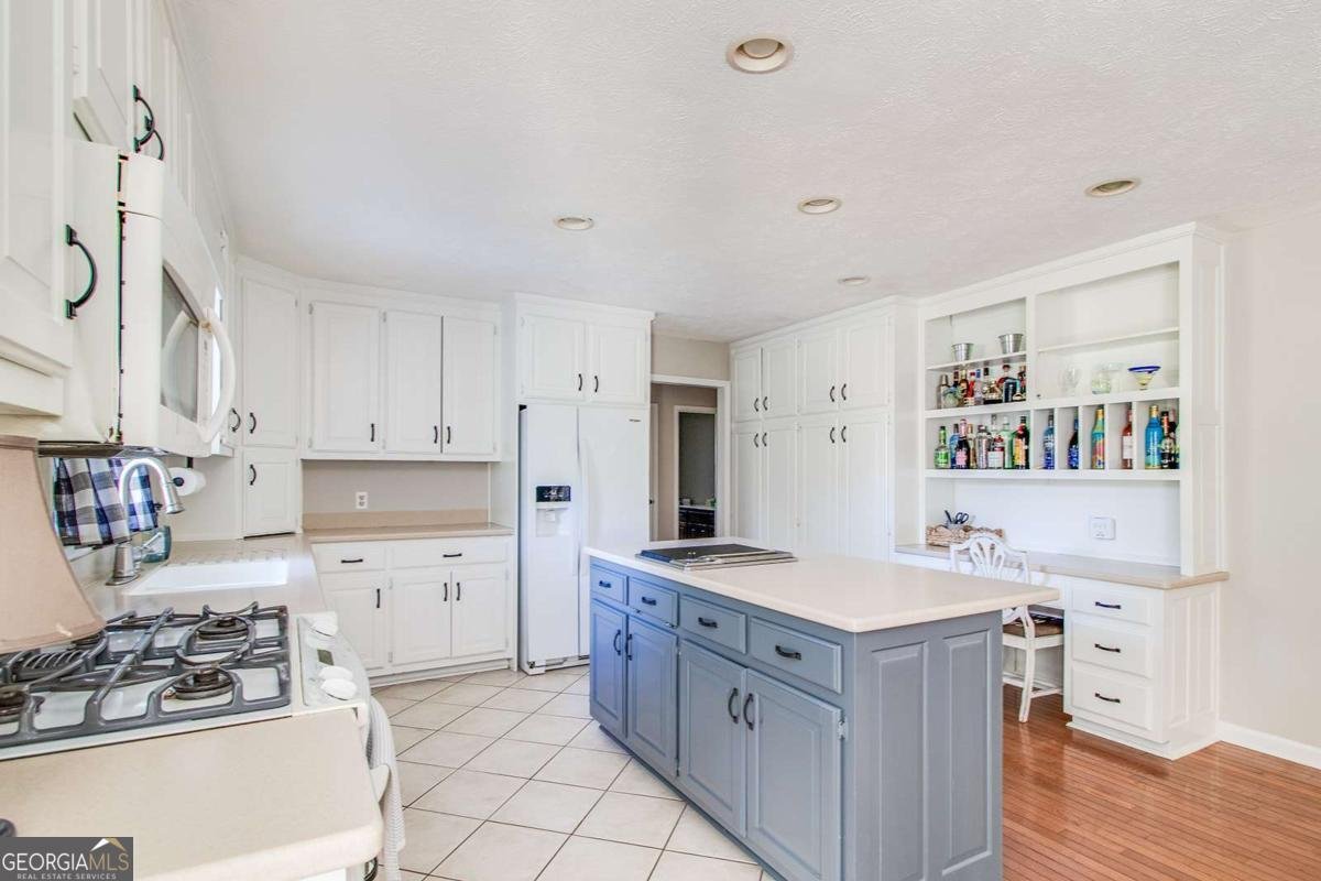 3925 MARK LAKE Road Cumming - Photo 18