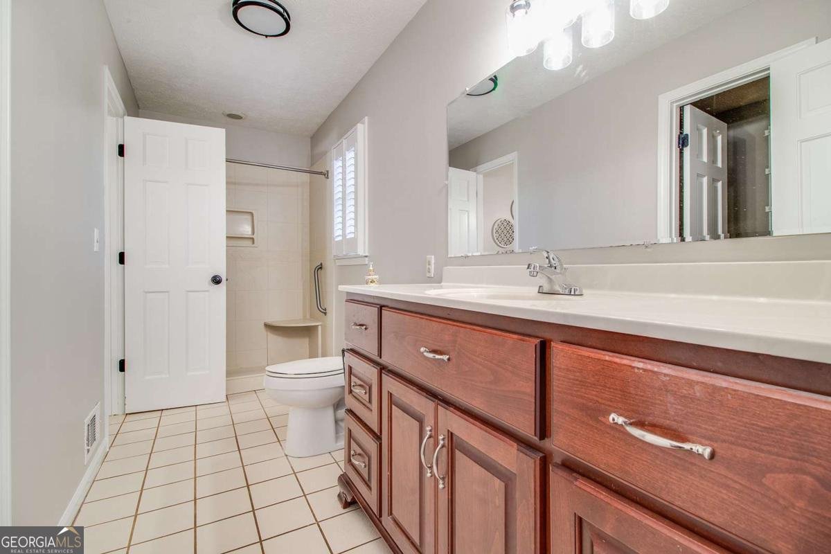 3925 MARK LAKE Road Cumming - Photo 31