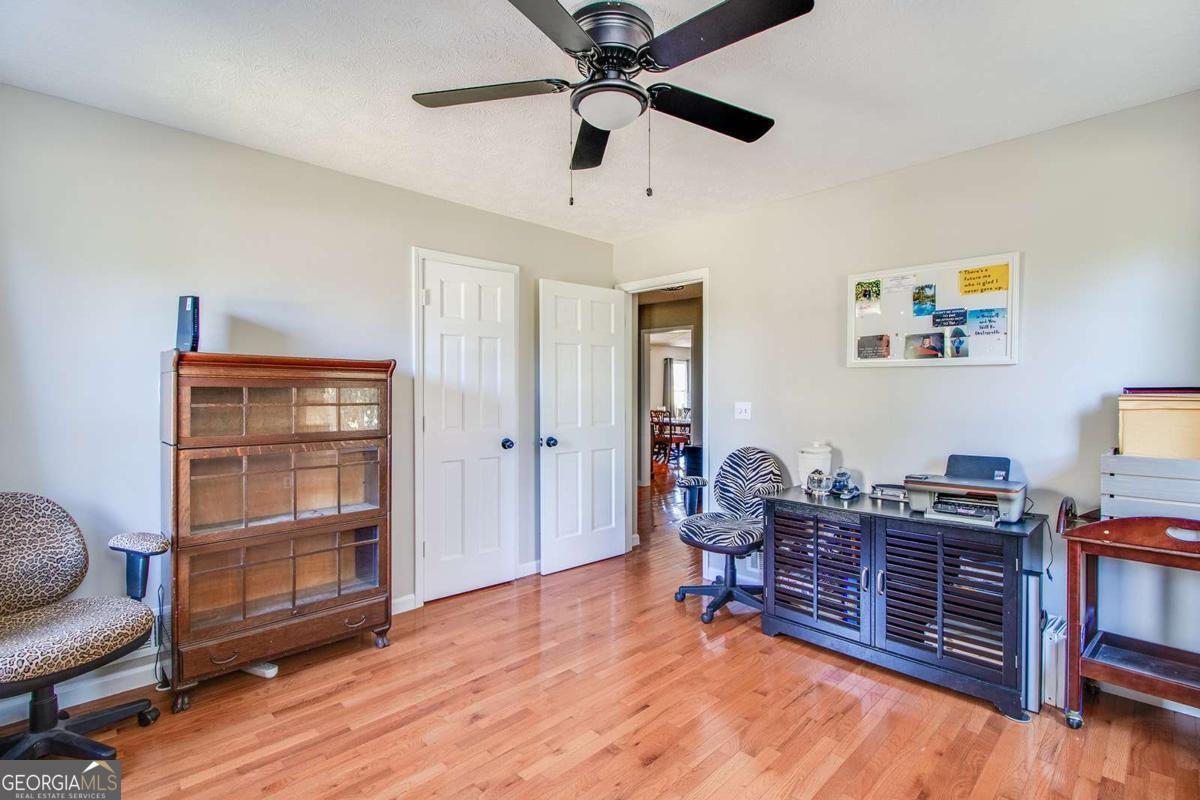 3925 MARK LAKE Road Cumming - Photo 34