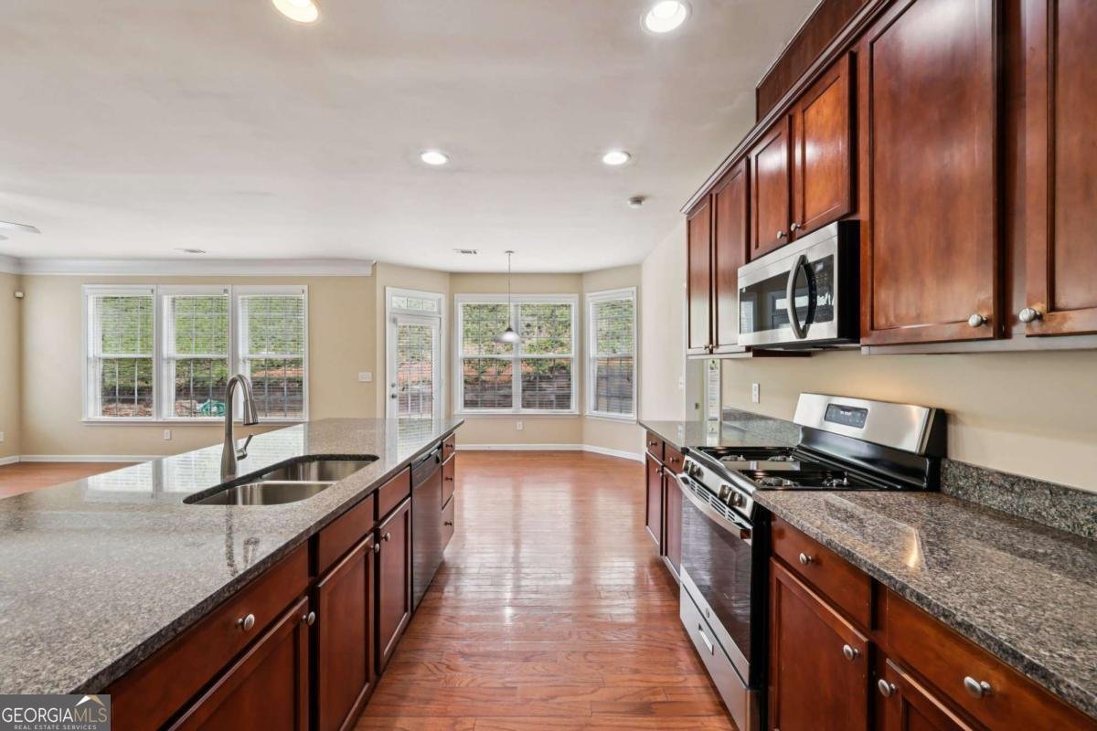 462 Rutlidge Park Lane Suwanee - Photo 10