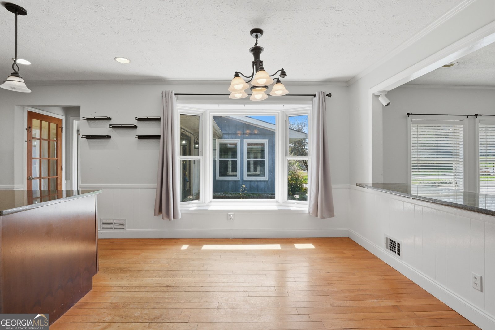 402 Emily Drive Lilburn - Photo 9