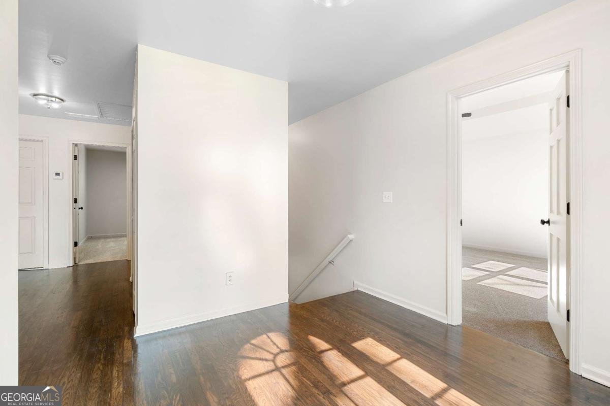 490 Guilford Circle Marietta - Photo 23