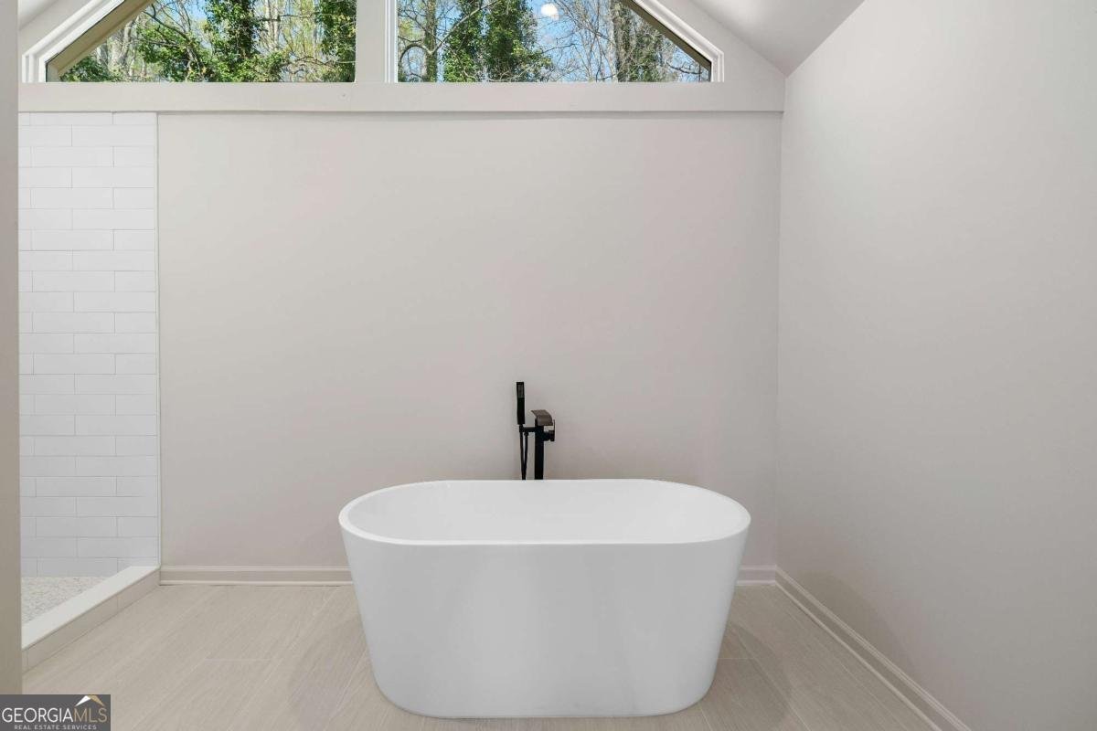 490 Guilford Circle Marietta - Photo 32