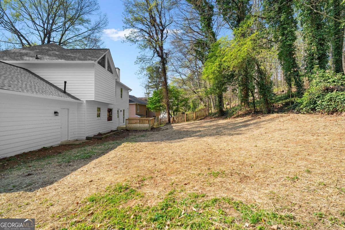 490 Guilford Circle Marietta - Photo 45