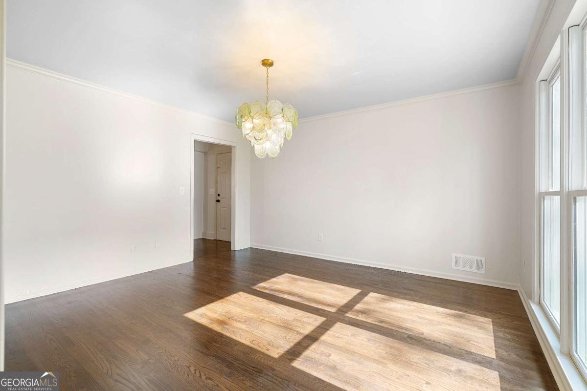 490 Guilford Circle Marietta - Photo 9