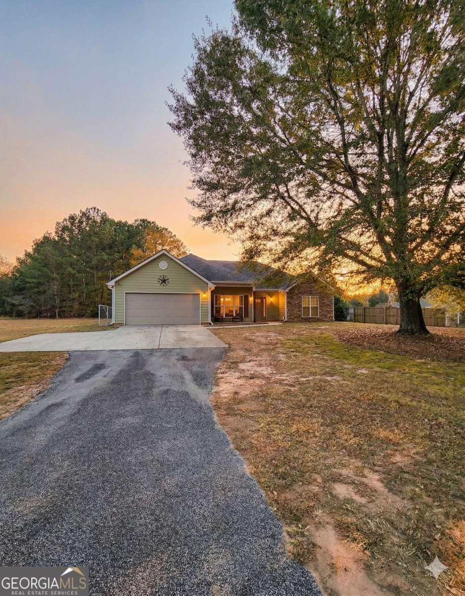3920 Rosebud Road Loganville - Photo 1