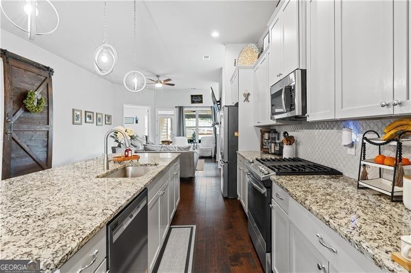 141 Fieldbrook Crossing Canton - Photo 17