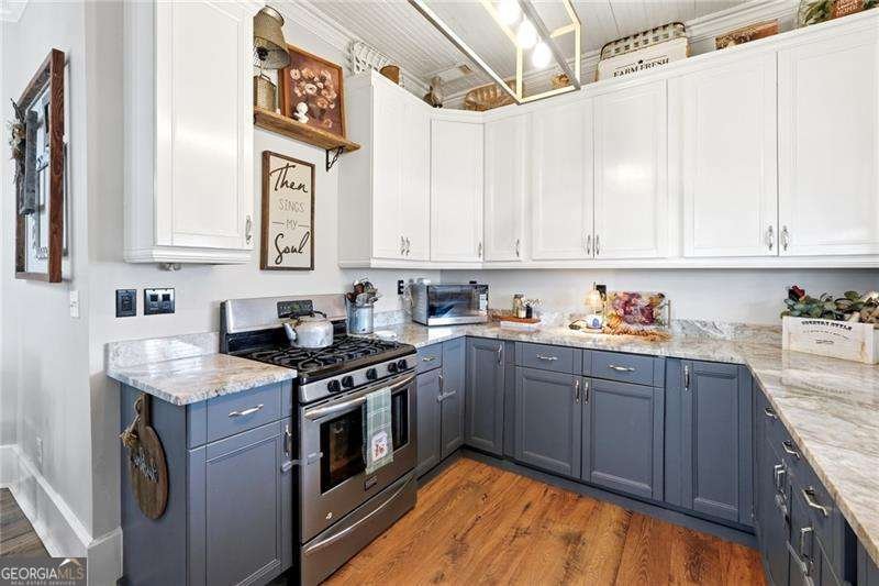 275 Strippling Street Ball Ground - Photo 13