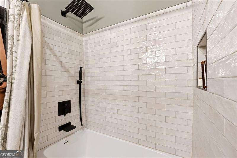 275 Strippling Street Ball Ground - Photo 17