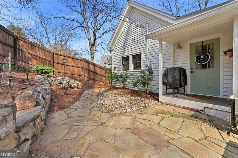 275 Strippling Street Ball Ground - Photo 25