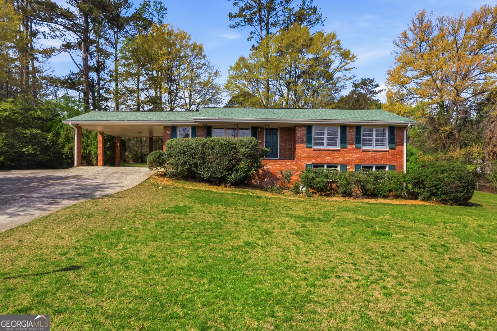 689 Old Canton Road Marietta - Photo 1