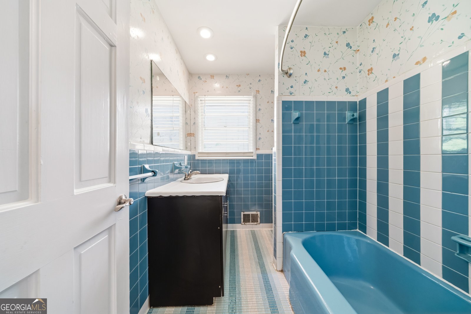 689 Old Canton Road Marietta - Photo 18