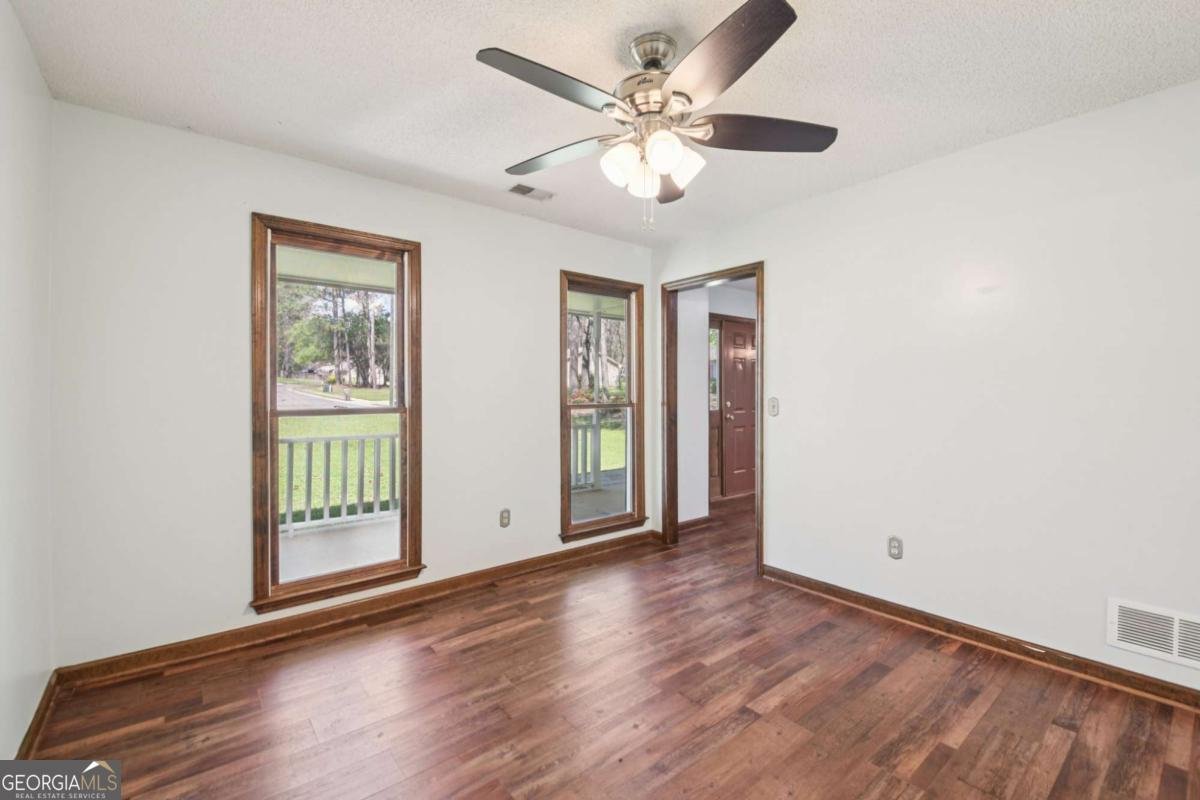 1061 Retner Drive Mableton - Photo 12