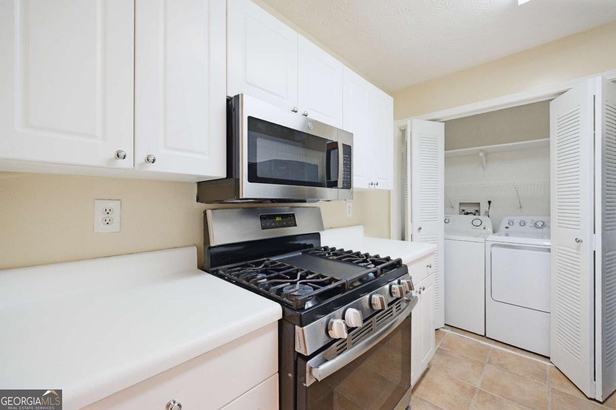 303 Summit North Drive Atlanta - Photo 11