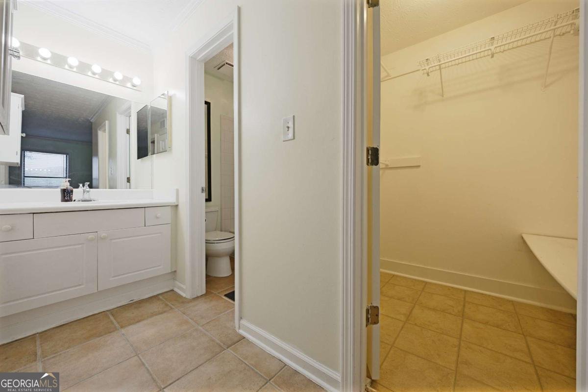 303 Summit North Drive Atlanta - Photo 6