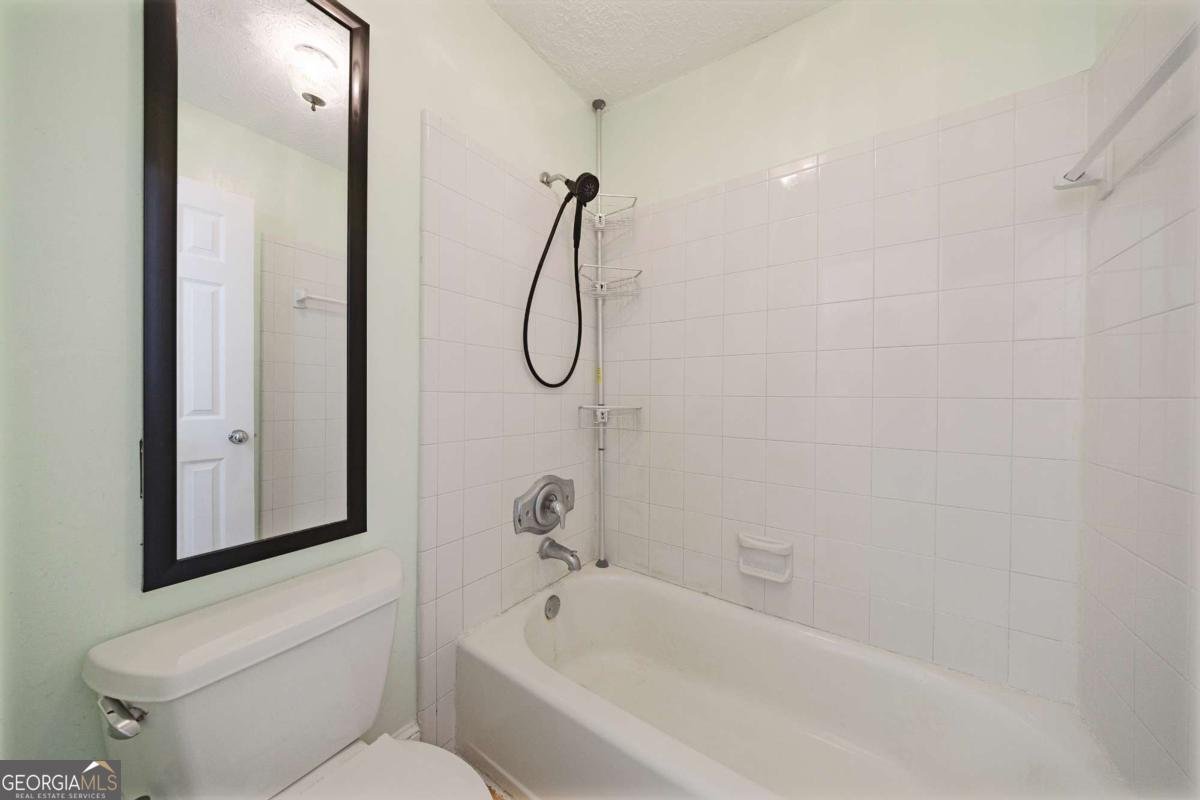 303 Summit North Drive Atlanta - Photo 8