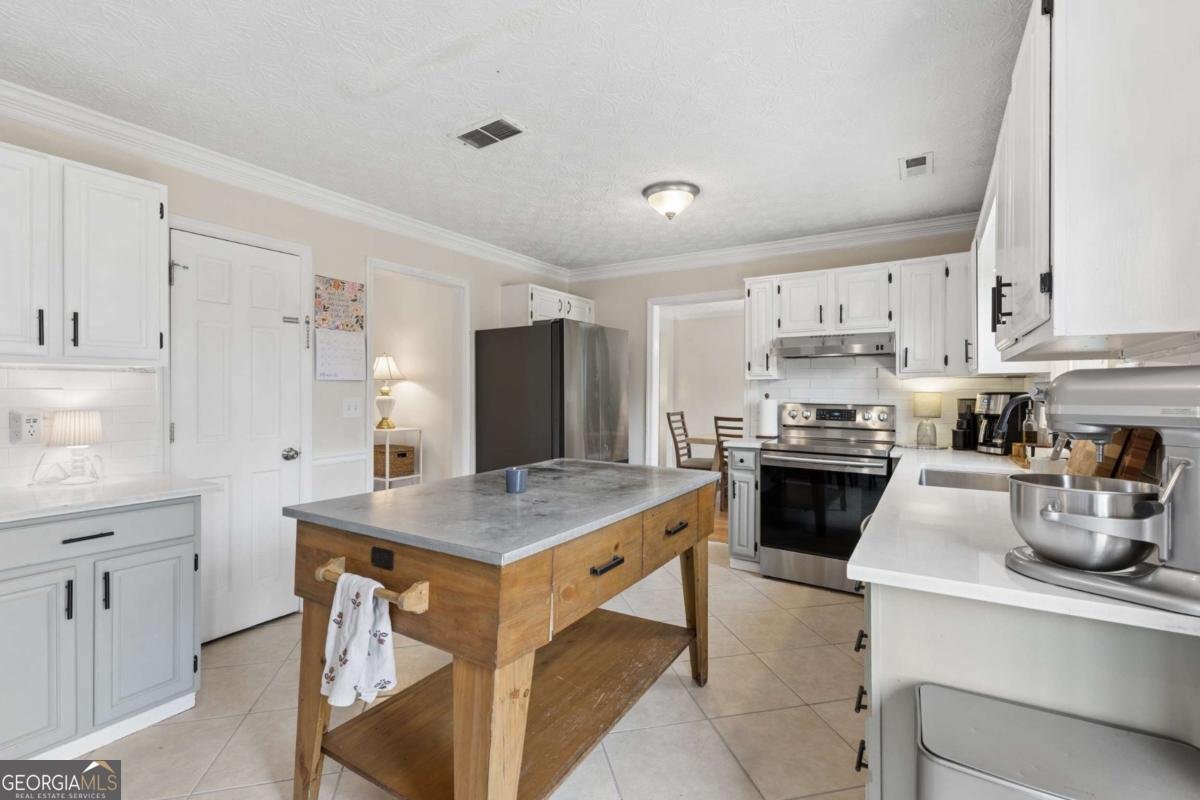 609 Farmbrook Trail Kennesaw - Photo 10