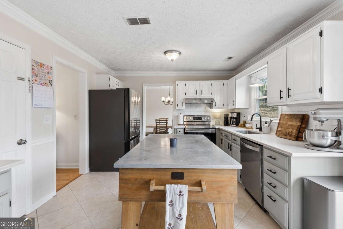 609 Farmbrook Trail Kennesaw - Photo 11