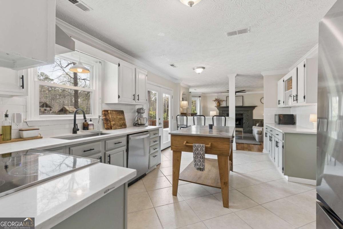 609 Farmbrook Trail Kennesaw - Photo 9