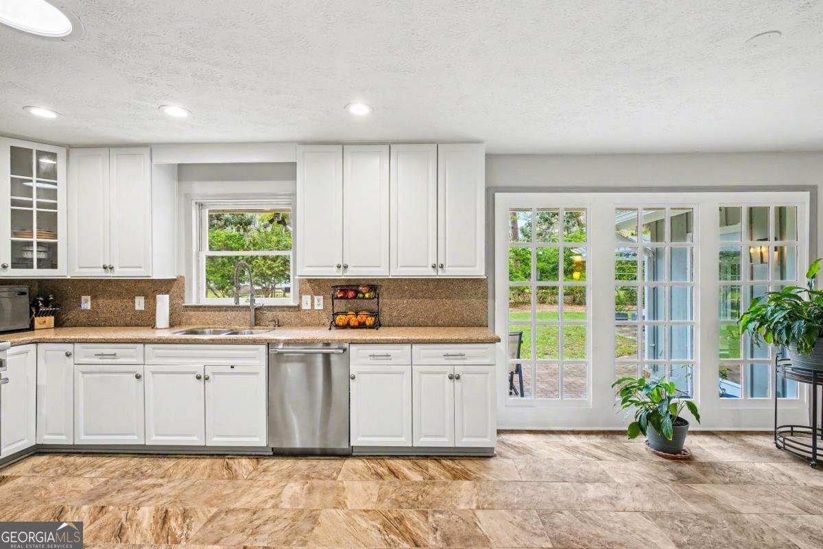 113 Mercer Road Savannah - Photo 9