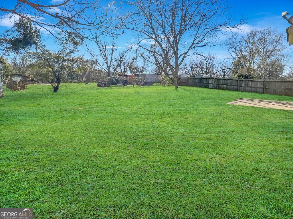 209 McEwen Court Perry - Photo 6