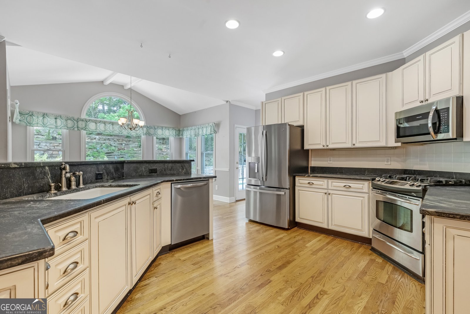 750 Dunscore Court Roswell - Photo 22