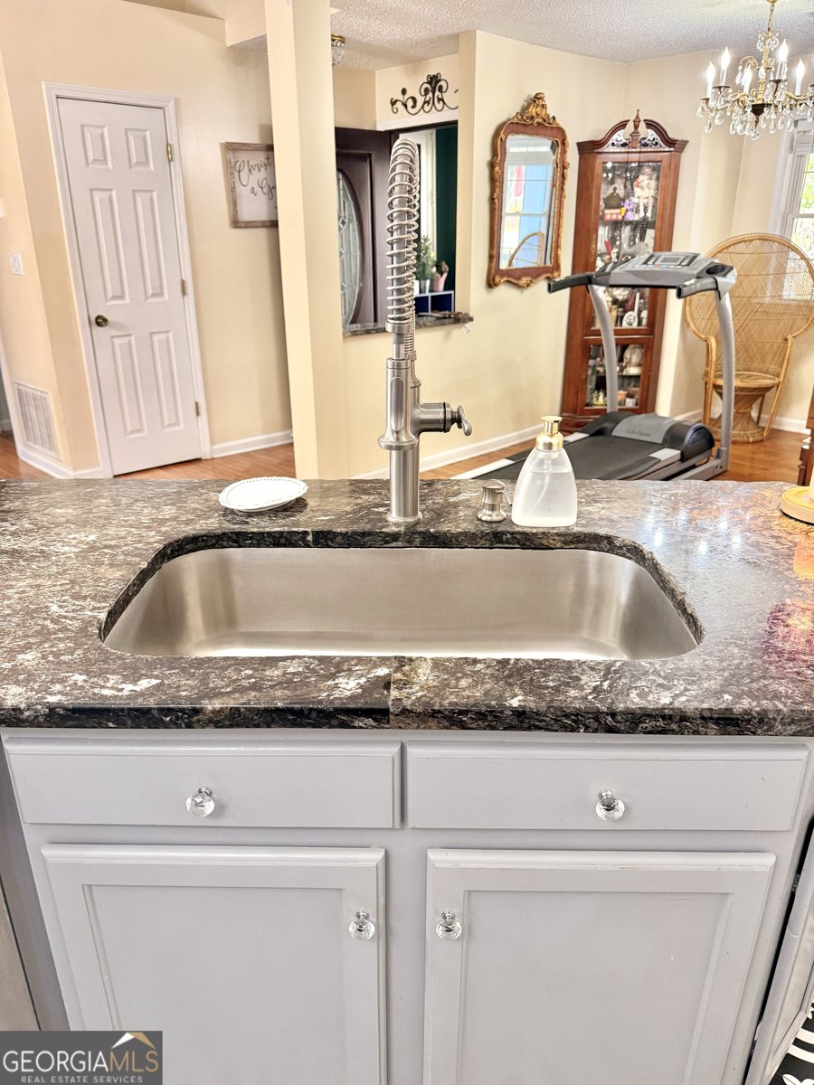 240 Ray Street Tallapoosa - Photo 8