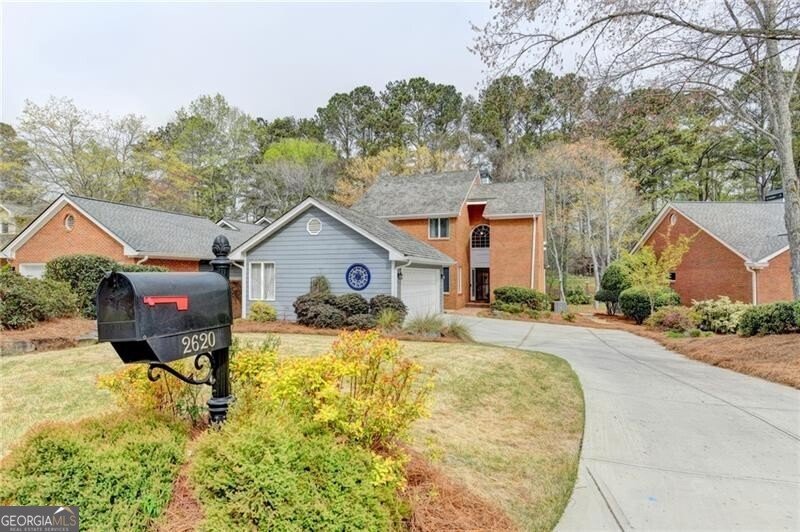 2620 Camden Glen Court Roswell - Photo 1