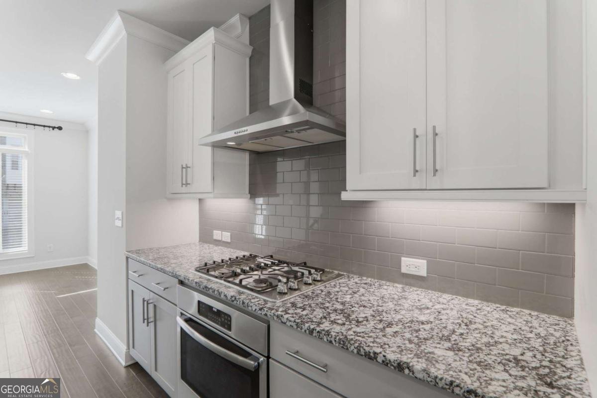 2051 Glenview Park Circle Duluth - Photo 12