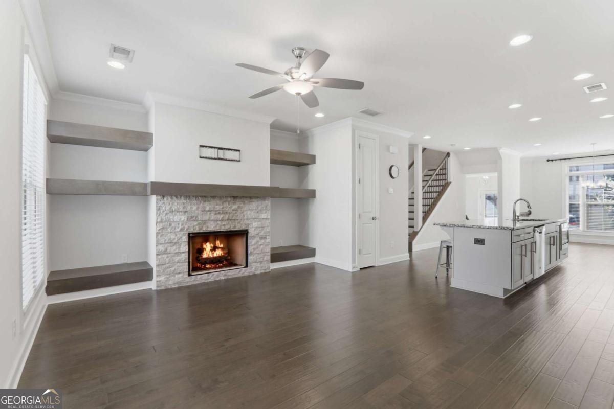 2051 Glenview Park Circle Duluth - Photo 17