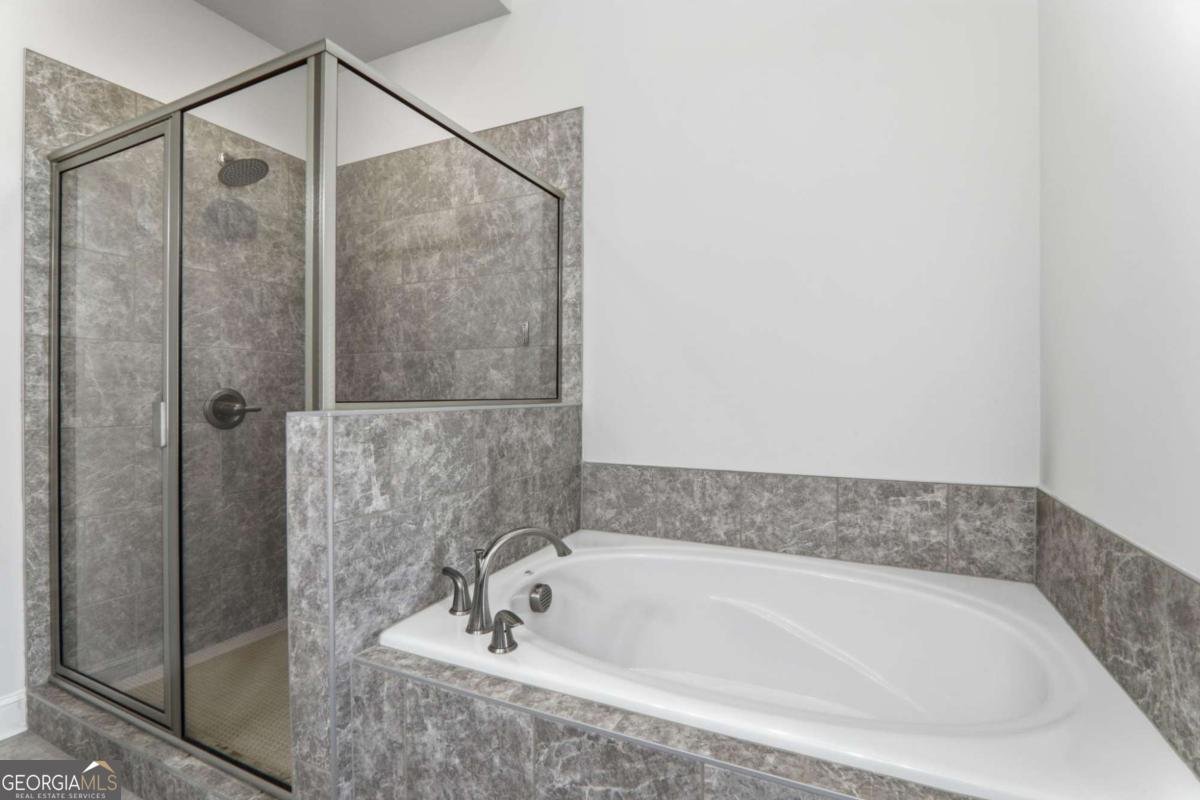 2051 Glenview Park Circle Duluth - Photo 22