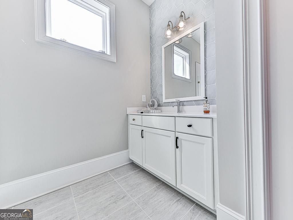 412 Falling Water Avenue Woodstock - Photo 41