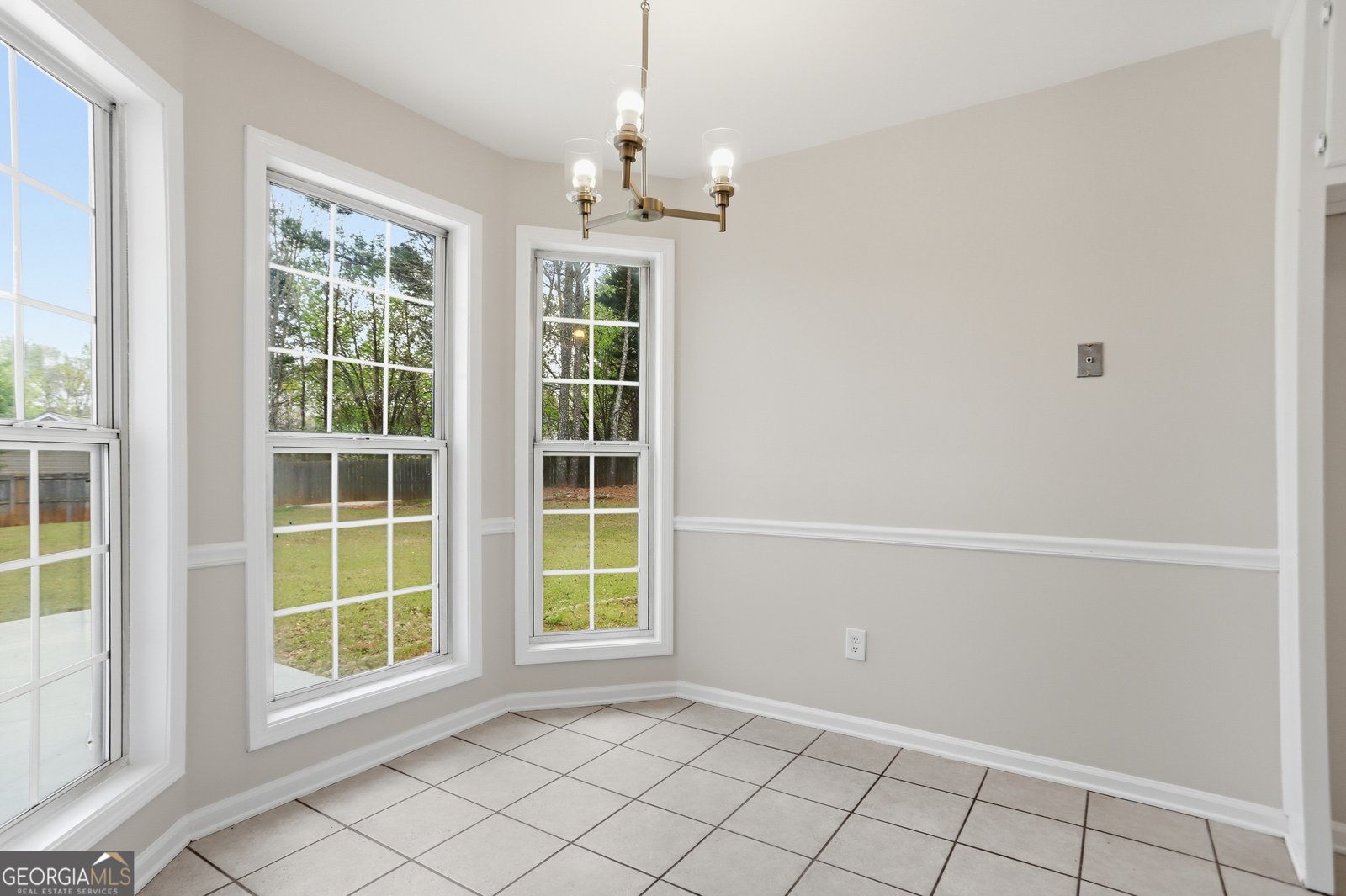 1100 Chateau Terrace McDonough - Photo 8