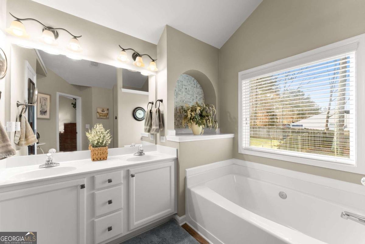 5725 Weddington Drive Cumming - Photo 19