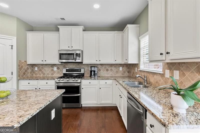 5310 Corinth Court Cumming - Photo 9