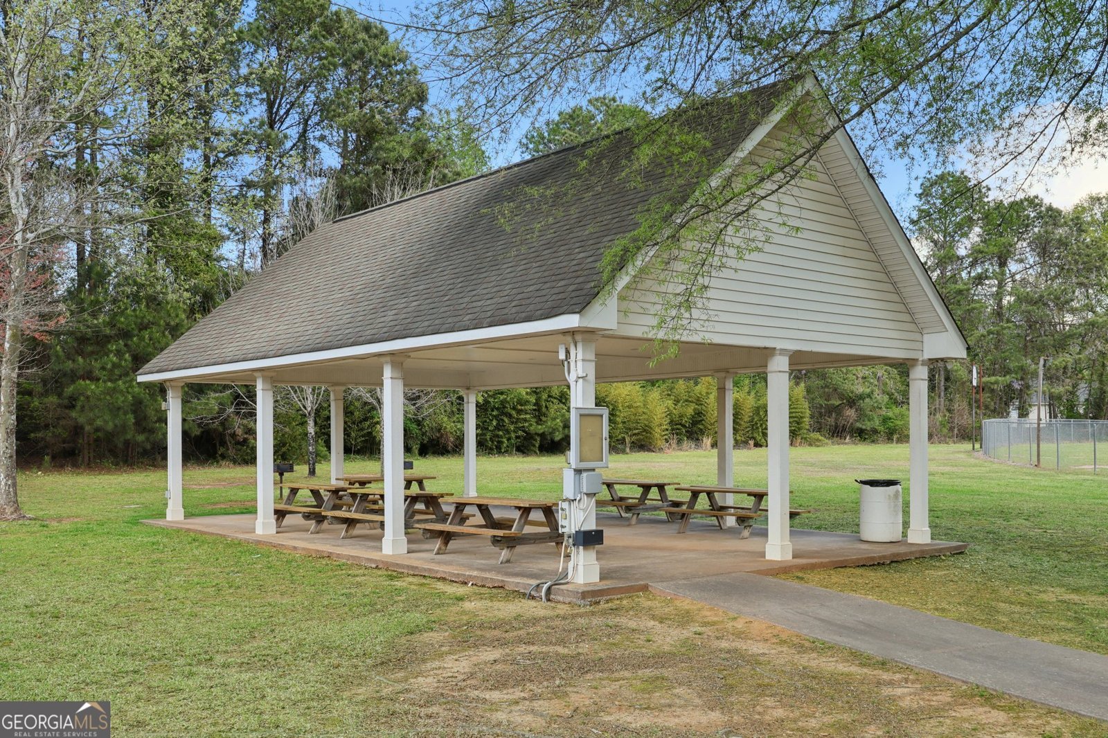 6367 Spring Lake Drive Flowery Branch - Photo 32