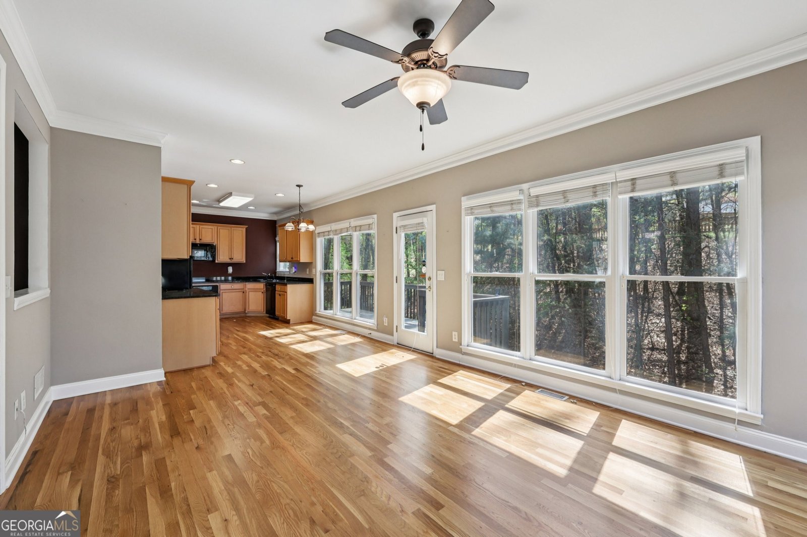 6367 Spring Lake Drive Flowery Branch - Photo 8