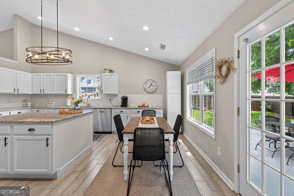 734 Evergreen Drive Winder - Photo 10