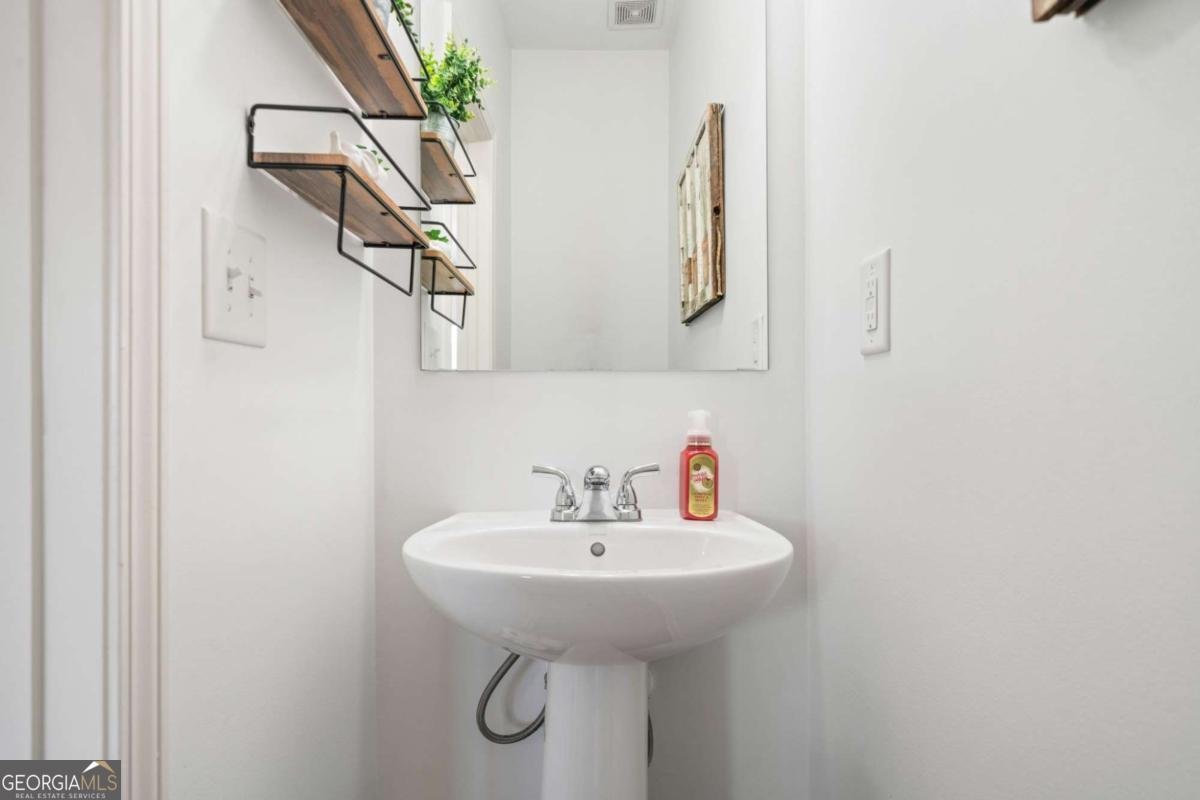 1560 Avalon Creek Road Sugar Hill - Photo 28