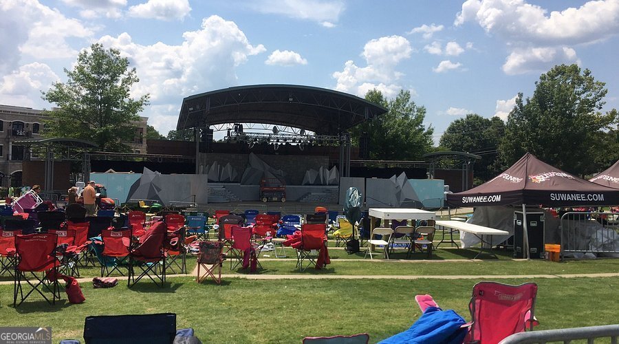 322 Suwanee Avenue Suwanee - Photo 32