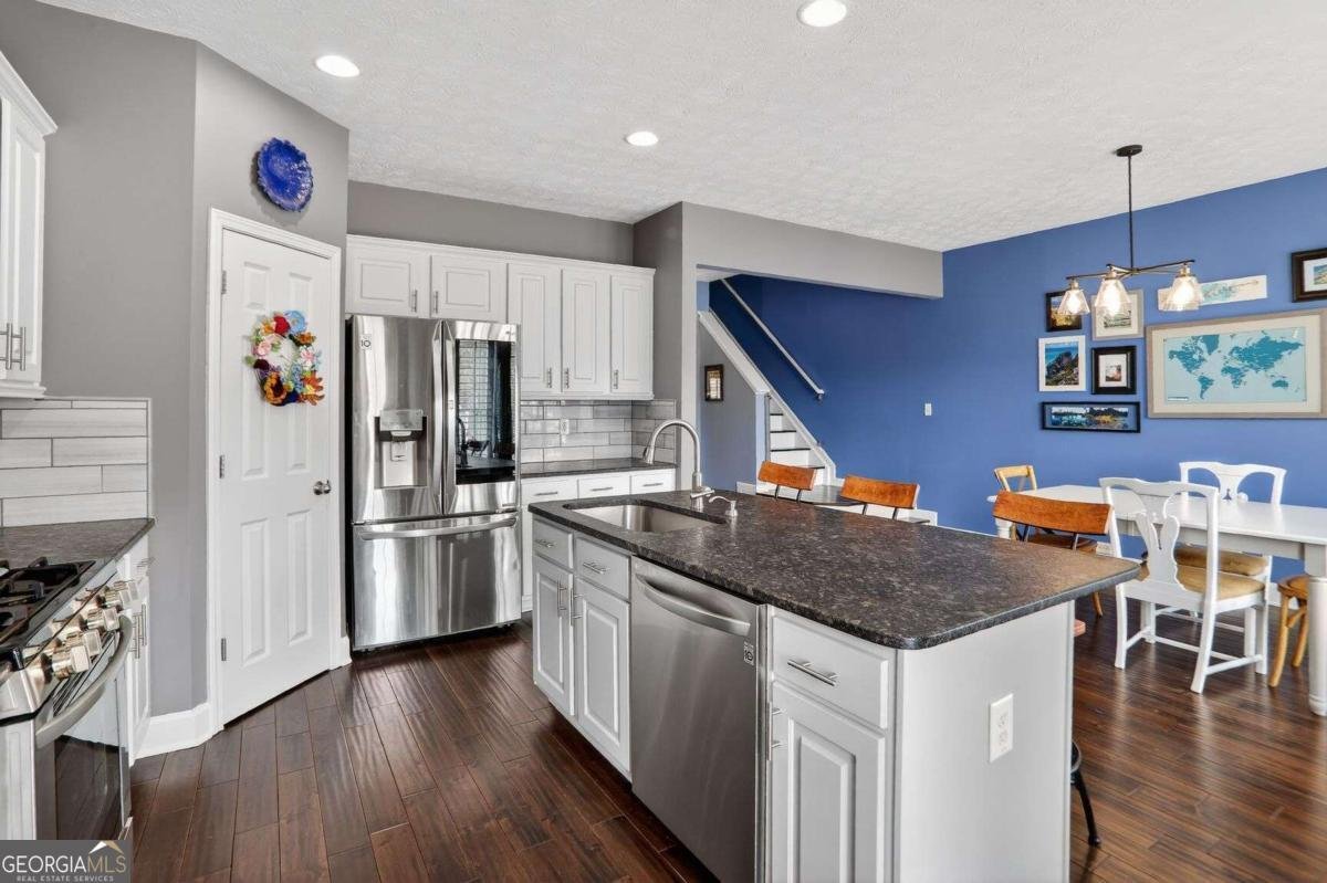 322 Suwanee Avenue Suwanee - Photo 7