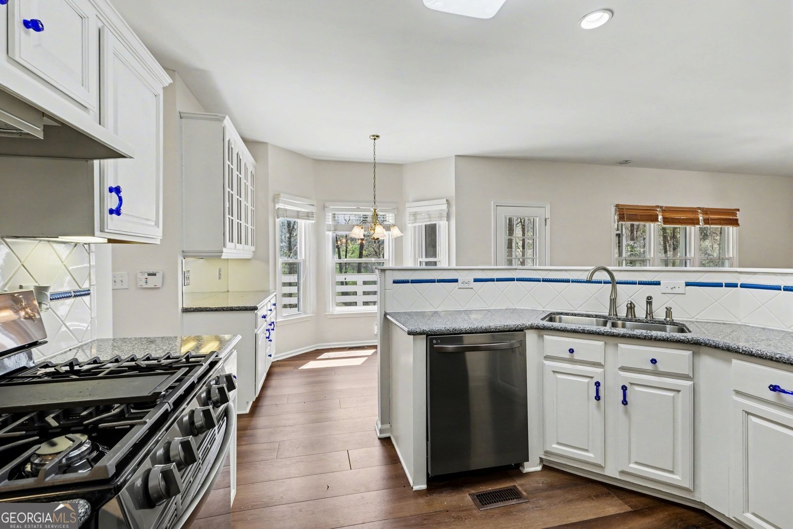 316 Hollow Springs Drive Hiram - Photo 12