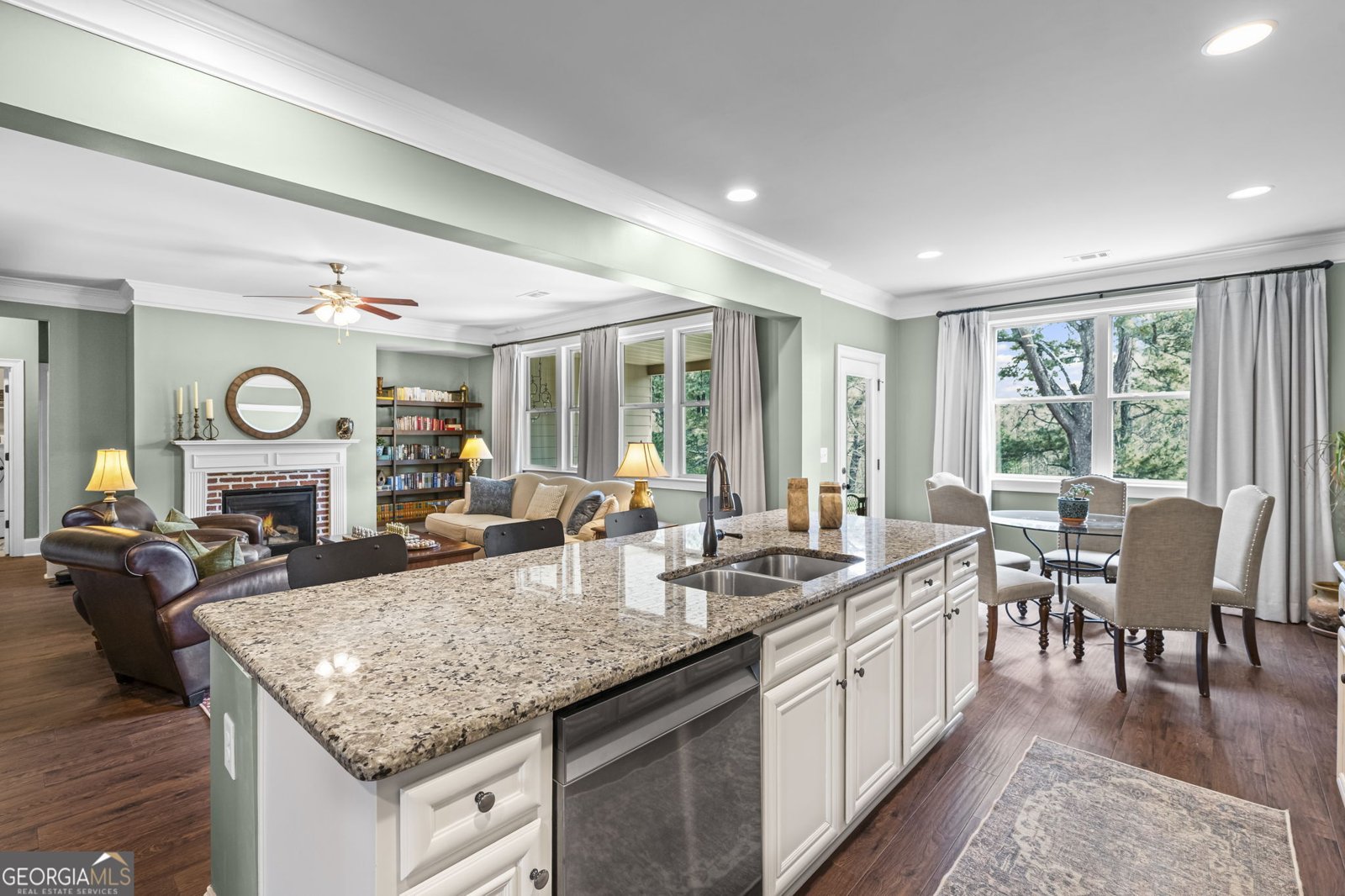 1460 Dahlia Drive Cumming - Photo 28