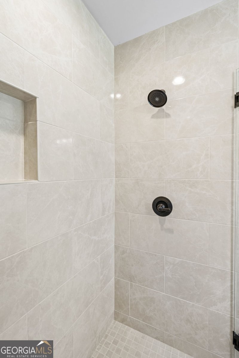 1460 Dahlia Drive Cumming - Photo 36