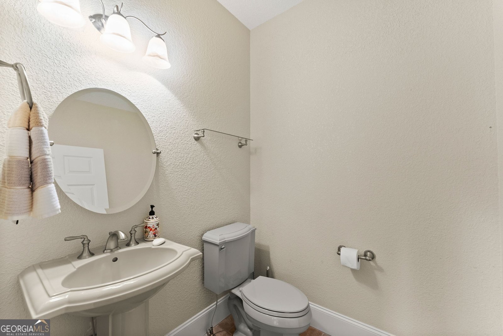 777 Oak Pointe Drive Cleveland - Photo 25